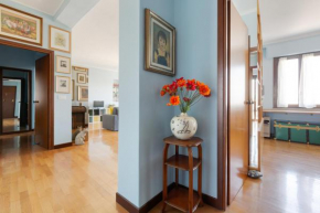 Milano Roomy Apt with all comfort! Metro M4 Linate
